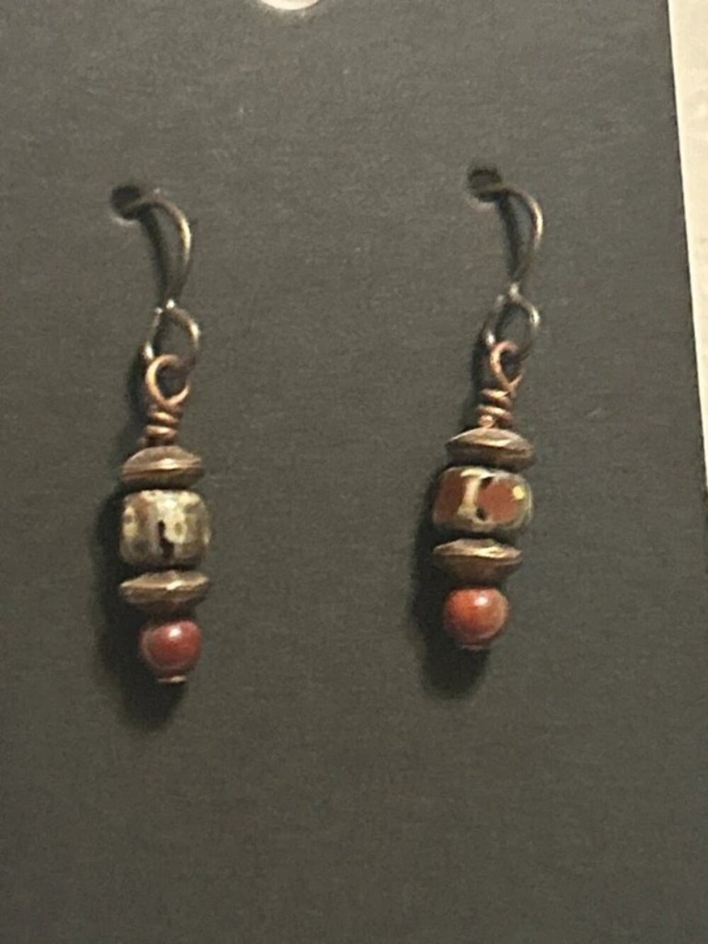 Dangle bead earrings - Picture 2 of 5